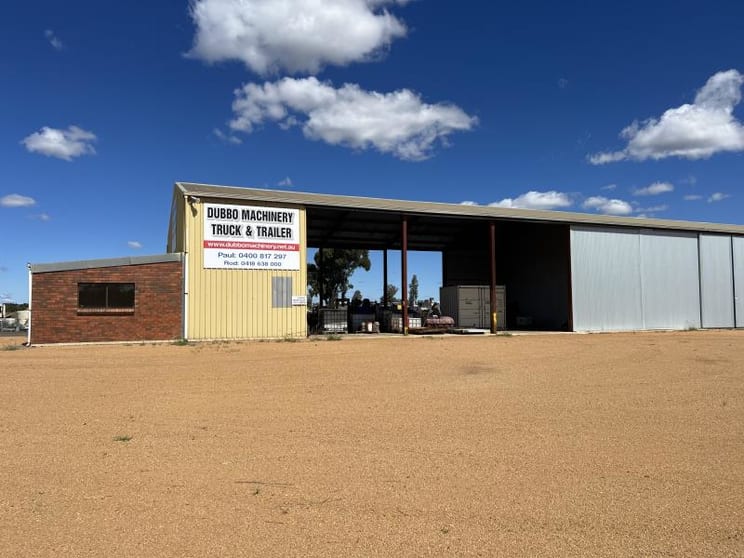 Click to view all images 1L & 2L Pilons Drive Dubbo NSW 2830 - Image 3