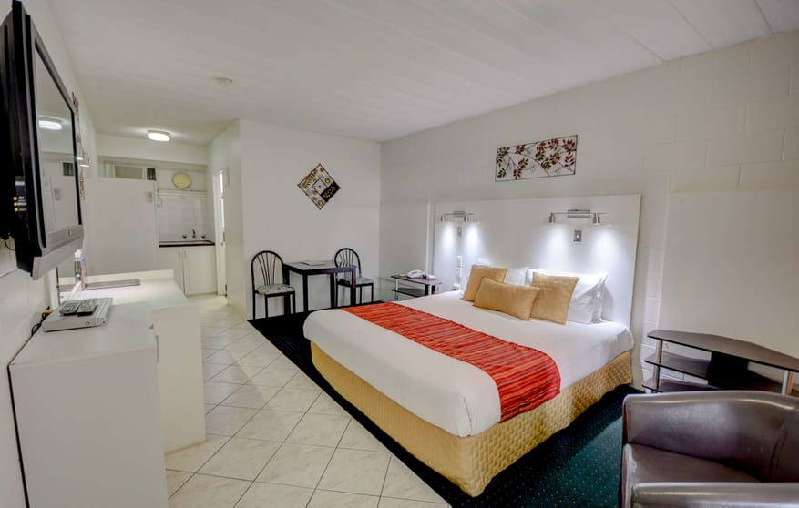Click to view all images 61 Bath Street Alice Springs NT 0870 - Image 3