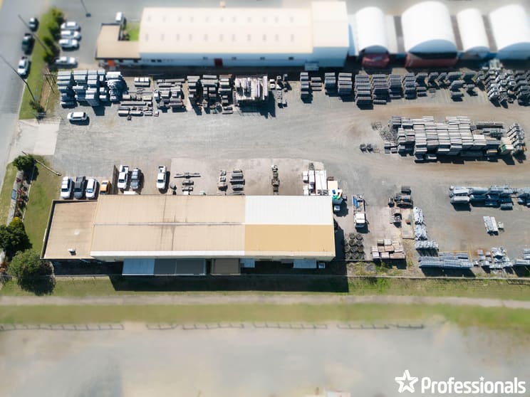Click to view all images 1 Presto Avenue Mackay Harbour QLD 4740 - Image 3