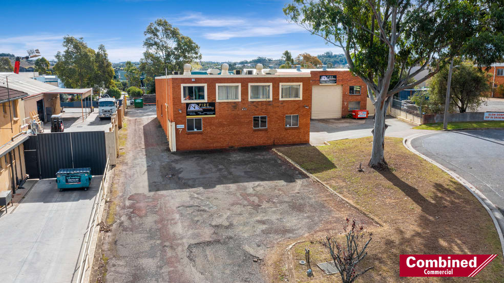 Click to view all images 7 & 7A Bellingham Street Narellan NSW 2567 - Image 3