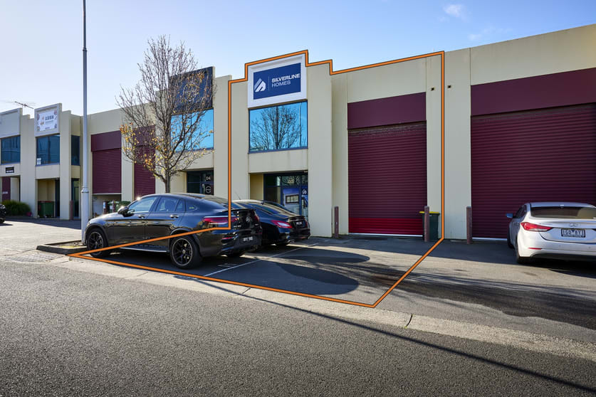 Click to view all images D5/2A Westall Road Springvale VIC 3171 - Image 1