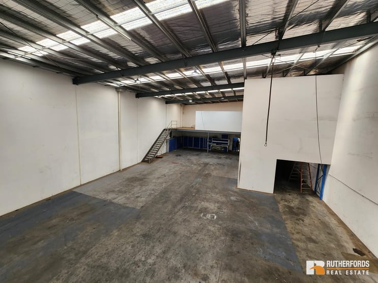Click to view all images 164 Derrimut Drive Derrimut VIC 3026 - Image 3