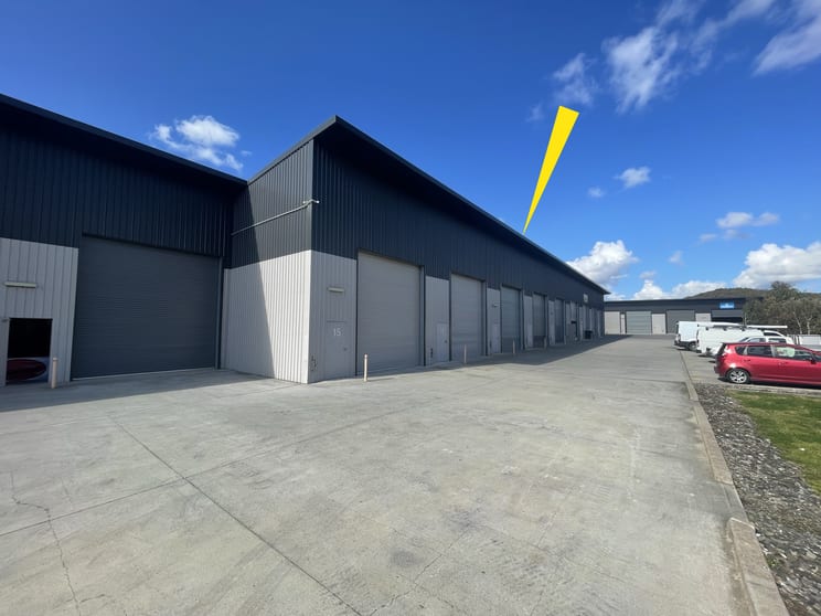 Click to view all images Mayfair Close Morisset NSW 2264 - Image 1