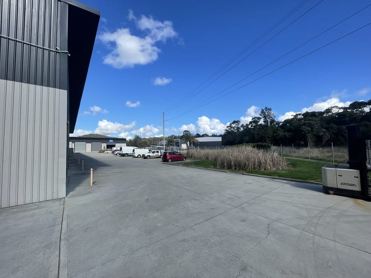 Click to view all images Mayfair Close Morisset NSW 2264 - Image 3