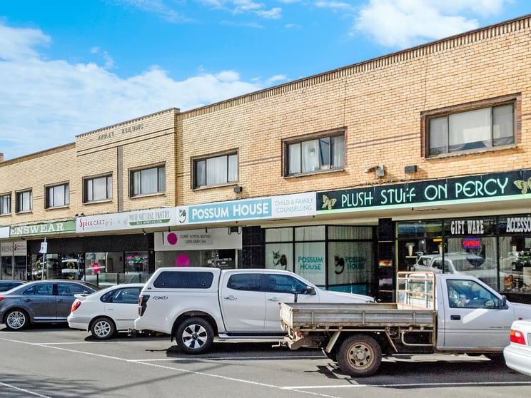 Click to view all images 68-76 Percy Street Portland VIC 3305 - Image 3