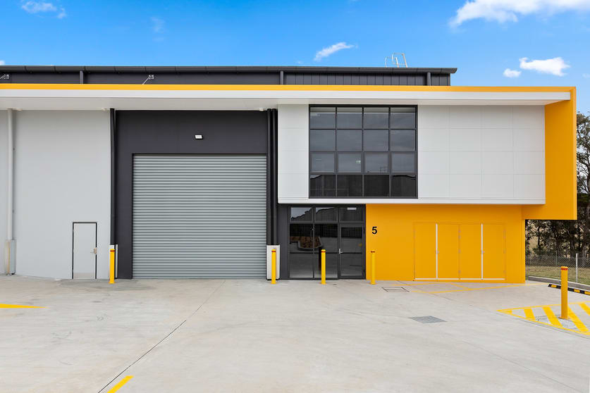 Click to view all images 5/29 -31 Indigo Loop Yallah NSW 2530 - Image 1
