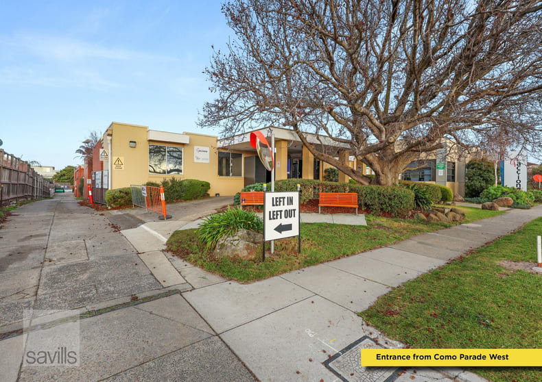 Click to view all images 152 Como Parade West Parkdale VIC 3195 - Image 3