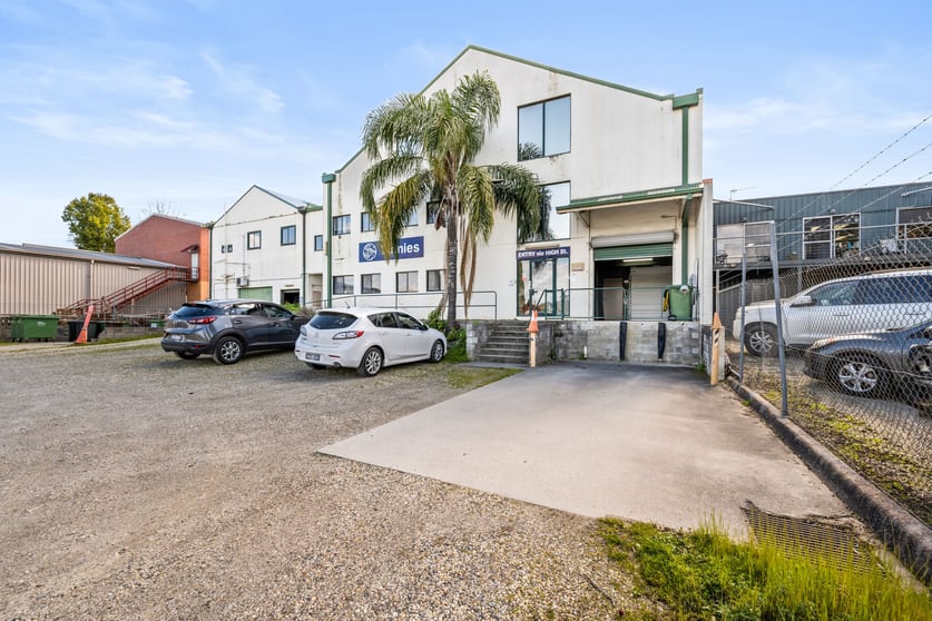 Click to view all images 74-76 High Street Wodonga VIC 3690 - Image 3