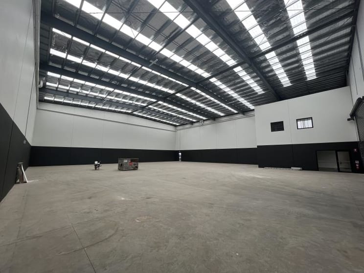 Click to view all images 5/10 Carmen Street Truganina VIC 3029 - Image 2