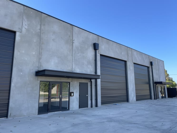 26 Hewittson Road Edinburgh North SA 5113 - Image 2