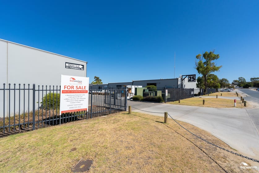 Click to view all images 6/25 Turnbull Road Neerabup WA 6031 - Image 3