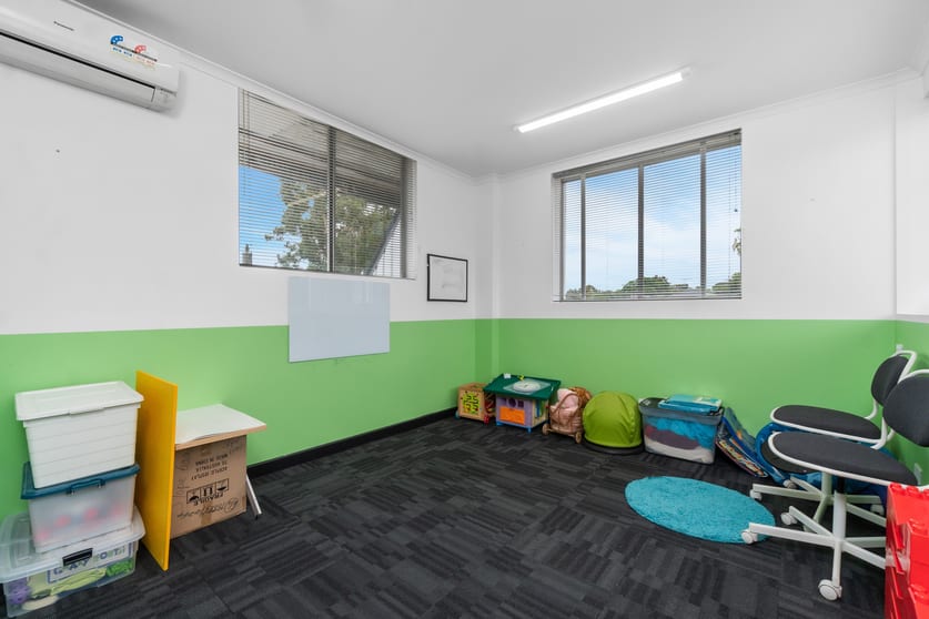 Click to view all images Unit 4/228 Cambridge Street Wembley WA 6014 - Image 2