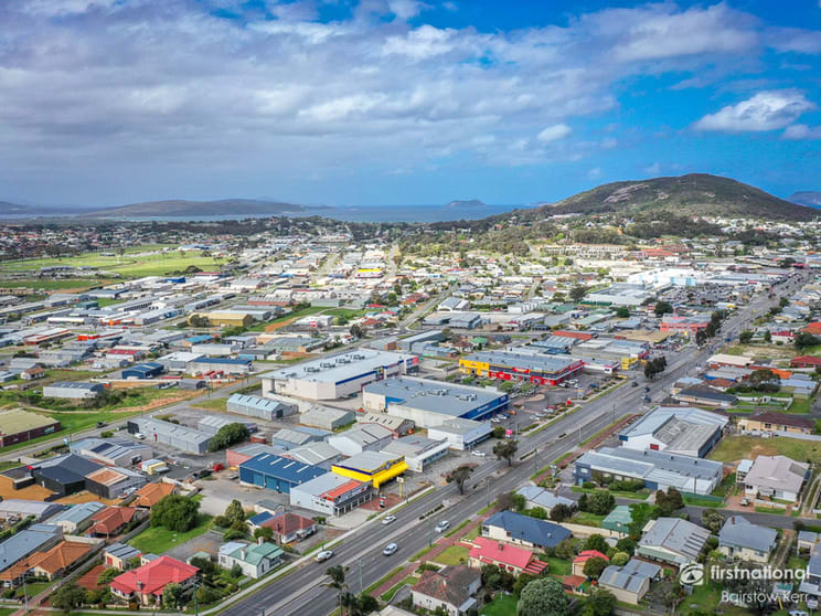 Click to view all images 170-172 Albany Highway Centennial Park WA 6330 - Image 2