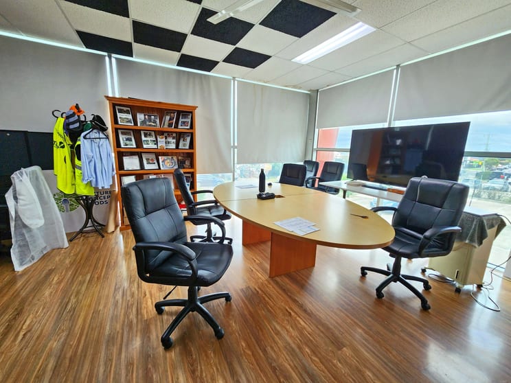 Click to view all images 91 Mason Street Campbellfield VIC 3061 - Image 3