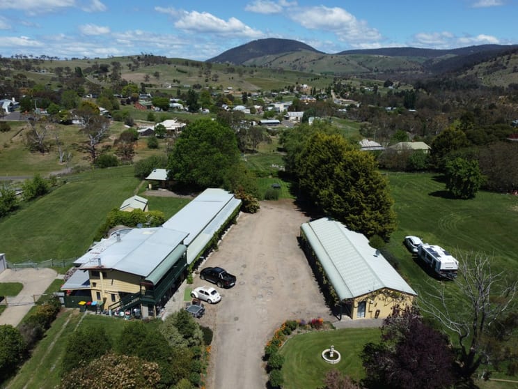 Click to view all images 43 Park Street Omeo VIC 3898 - Image 1