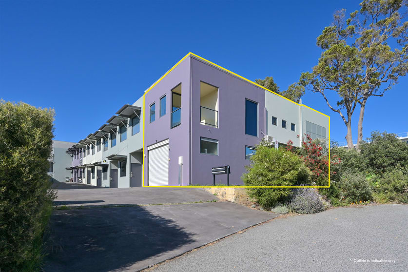 Click to view all images 1/5 Sleeman Close O'connor WA 6163 - Image 1