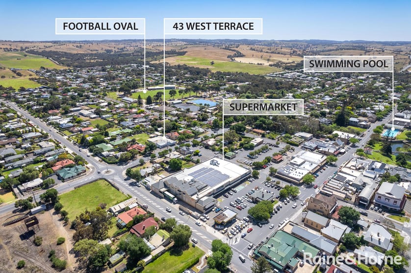 Click to view all images 43 West Terrace Strathalbyn SA 5255 - Image 2