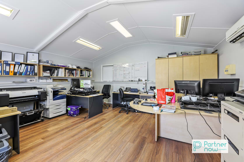 Click to view all images 34 Denison Street Tamworth NSW 2340 - Image 3