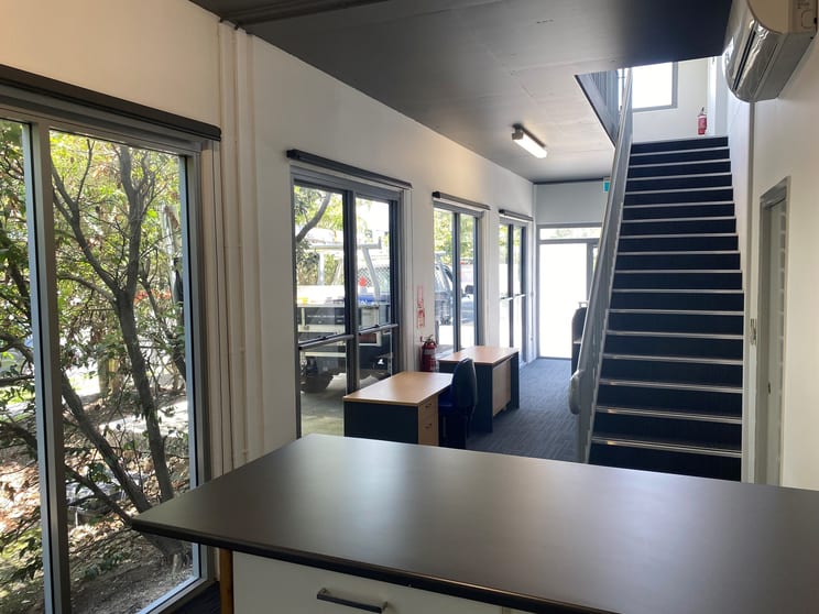Click to view all images Unit 1/9 Exeter Way Caloundra QLD 4551 - Image 2