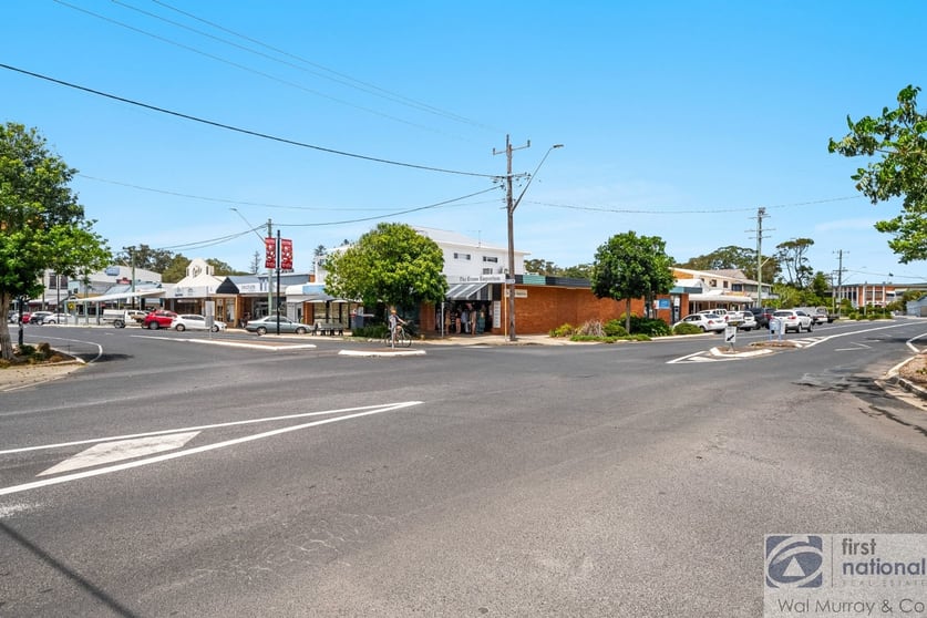 Click to view all images 1/2 Oak Street Evans Head NSW 2473 - Image 2