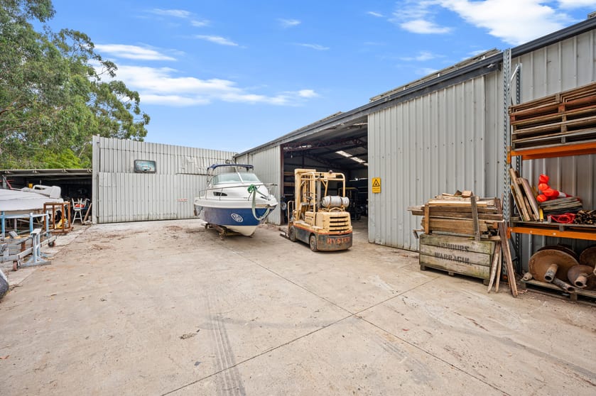Click to view all images 45 Roberts Court Drouin VIC 3818 - Image 3