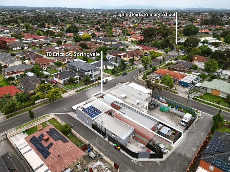Click to view all images 10 Erica Street Springvale VIC 3171 - Image 3