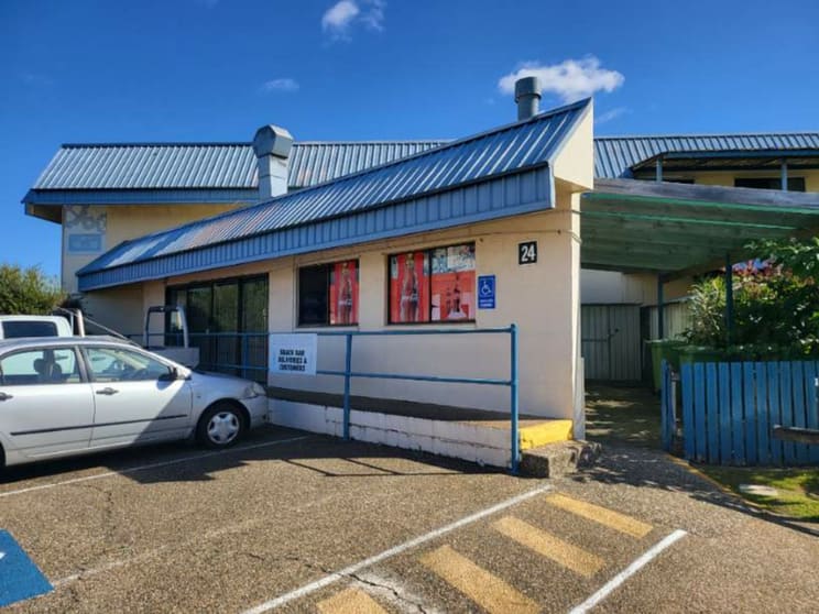 Click to view all images Underwood QLD 4119 - Image 1