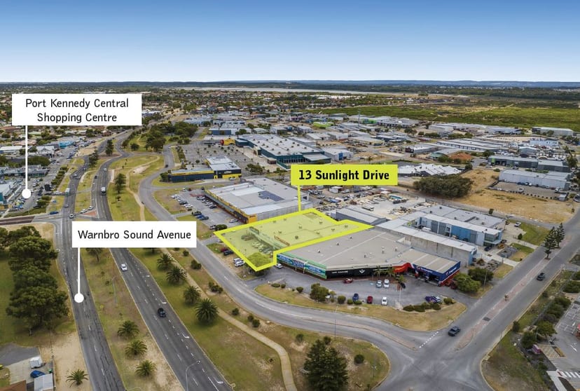 Click to view all images 13 Sunlight Drive Port Kennedy WA 6172 - Image 1