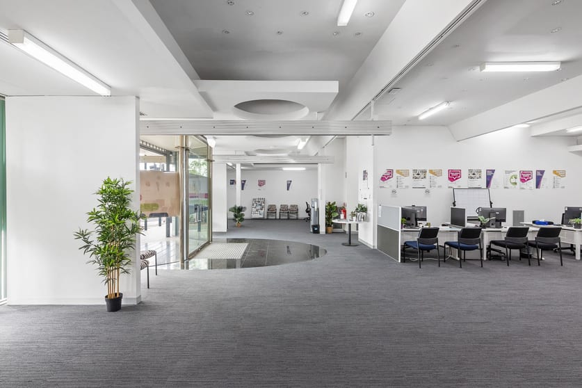 Click to view all images 45 Main Road West St Albans VIC 3021 - Image 3