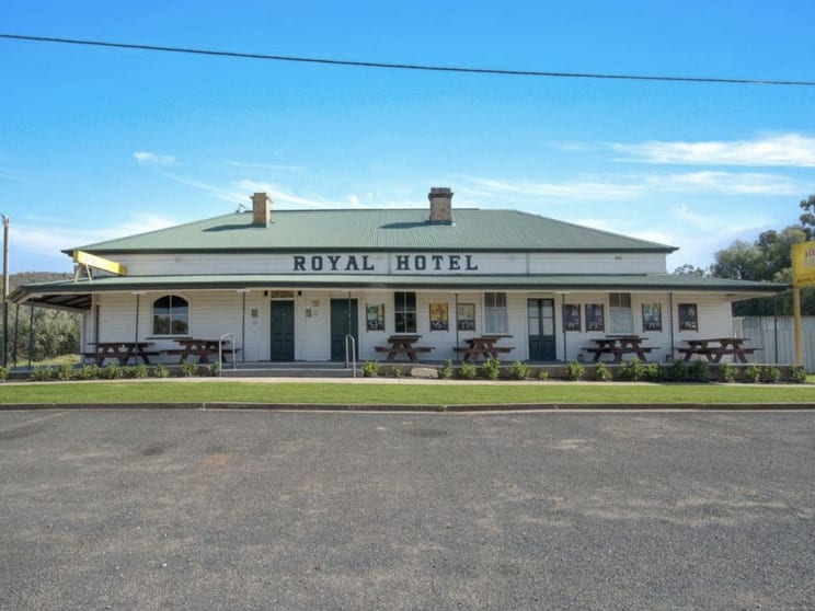 Click to view all images 82 Tamba Street Tambar Springs NSW 2381 - Image 1
