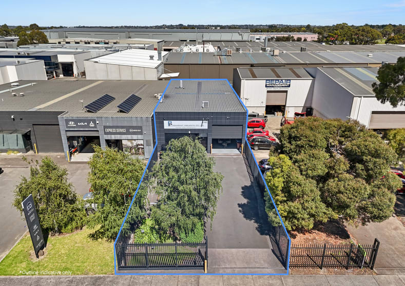 Click to view all images 4/46 Gilbert Park Drive Knoxfield VIC 3180 - Image 1