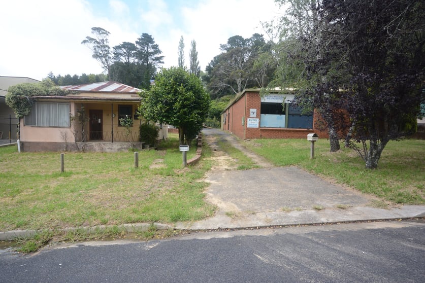 Click to view all images 12-14 Cooper Street Katoomba NSW 2780 - Image 1