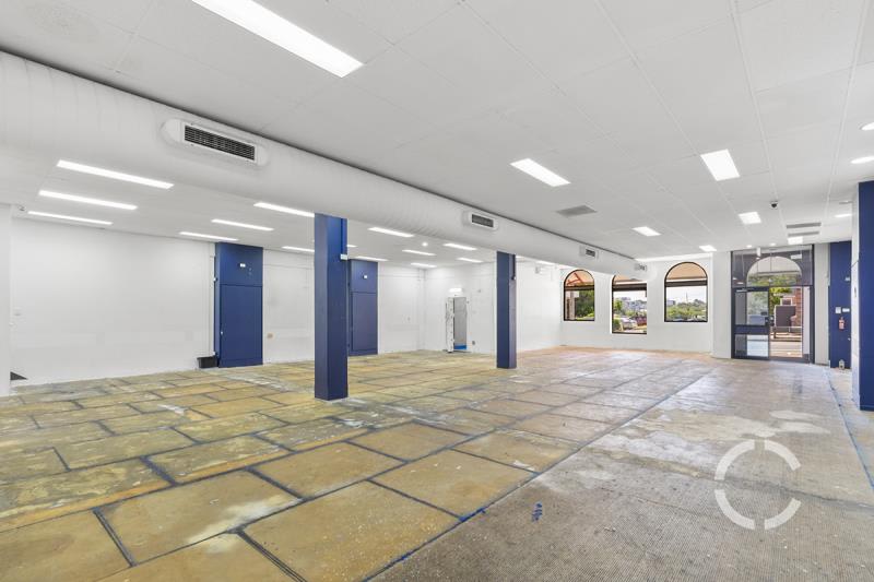 Click to view all images 327 Sandgate Road Albion QLD 4010 - Image 2