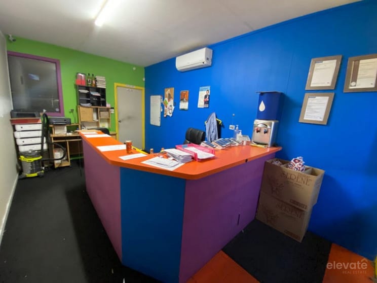 Click to view all images 5/4 Macquarie Place Boronia VIC 3155 - Image 3