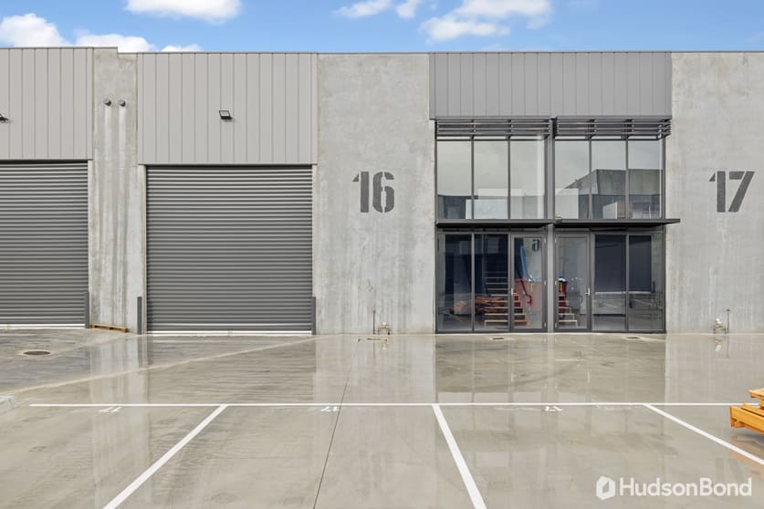 Click to view all images 16/53 Jutland Way Epping VIC 3076 - Image 2