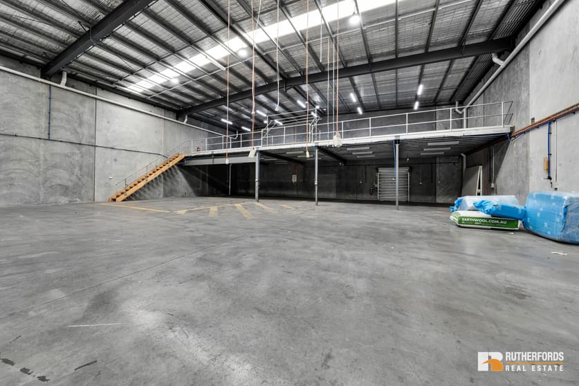 Click to view all images 22 Zakwell Court Coolaroo VIC 3048 - Image 3