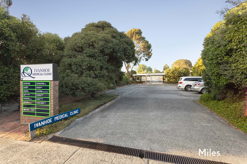 Click to view all images 22 Livingstone Street Ivanhoe VIC 3079 - Image 3