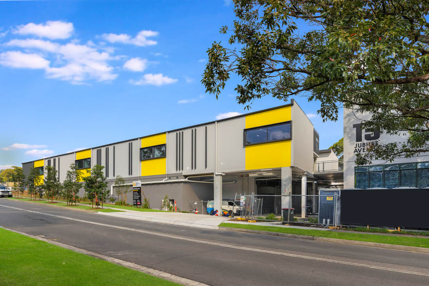 Click to view all images Unit 47/15 Jubilee Avenue Warriewood NSW 2102 - Image 2