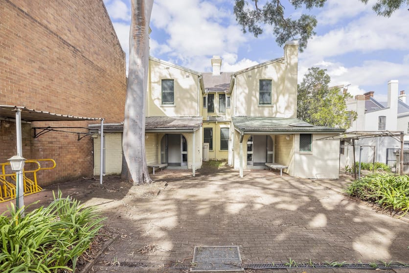 Click to view all images 6 & 8 Parramatta Road (enter via Arundel Street) Forest Lodge NSW 2037 - Image 3