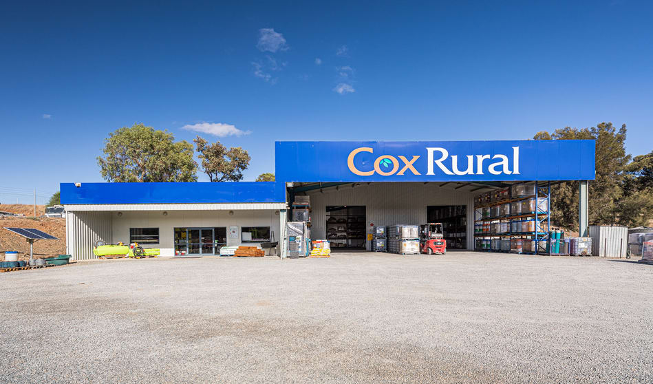 Click to view all images 420 Main North Road Clare SA 5453 - Image 2