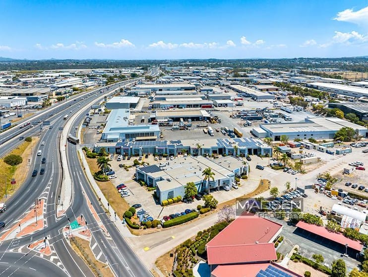 Click to view all images 2/1645 Ipswich Road Rocklea QLD 4106 - Image 2
