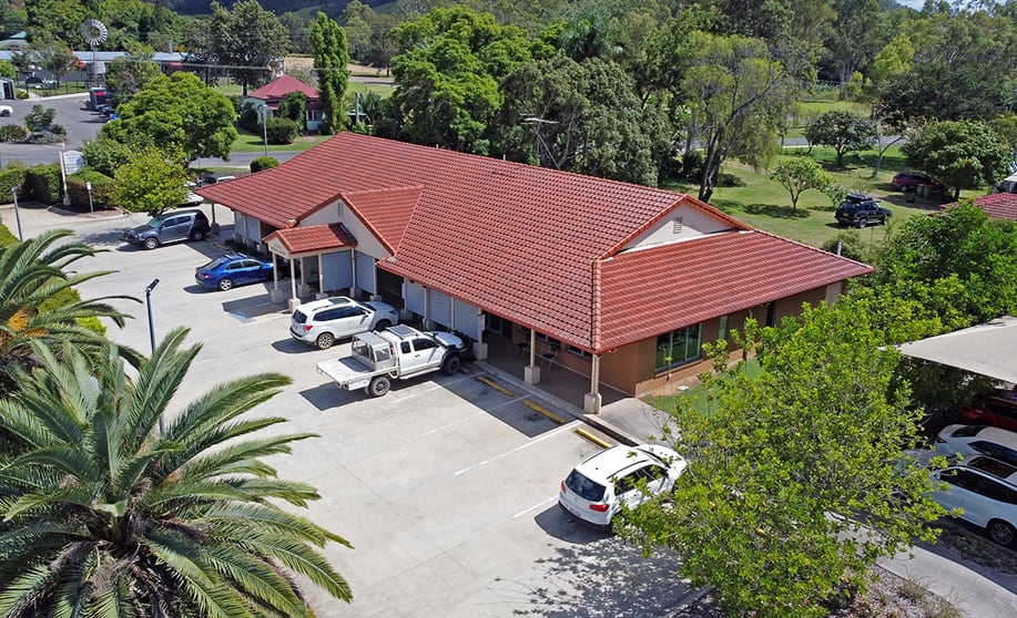 Click to view all images 4 Jones Road Withcott QLD 4352 - Image 3