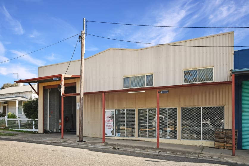 Click to view all images 6 Wakeham St Stawell VIC 3380 - Image 2
