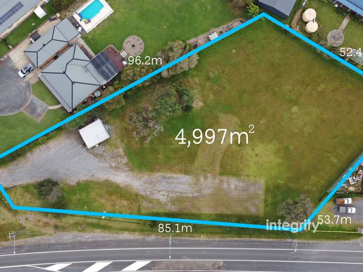 Click to view all images 2 Wandean Road Wandandian NSW 2540 - Image 1
