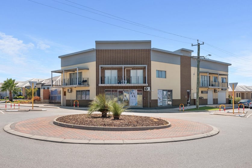 Click to view all images 66 & 66A/1-6 Comrie Road Canning Vale WA 6155 - Image 1