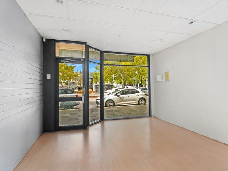 Click to view all images 5/88 Royal Street East Perth WA 6004 - Image 2