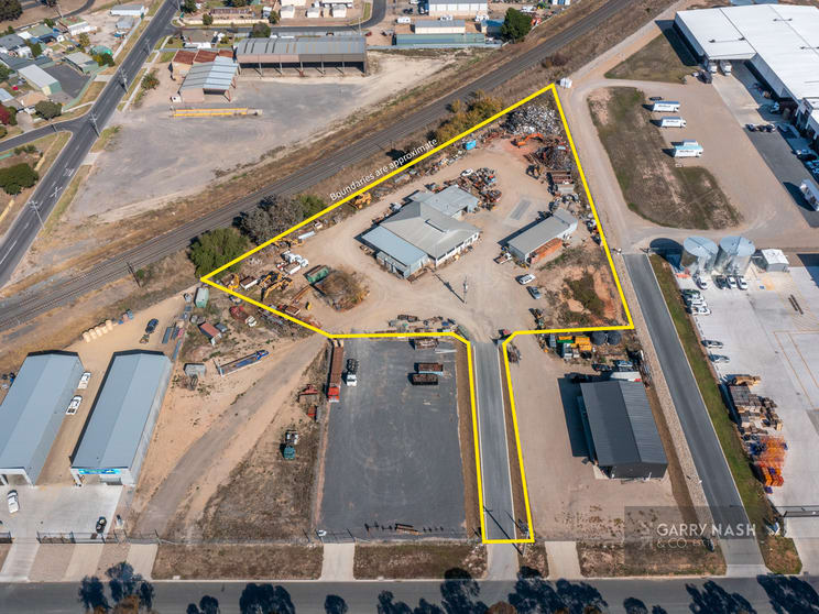 Click to view all images 5 Prestige Lane Wangaratta VIC 3677 - Image 1