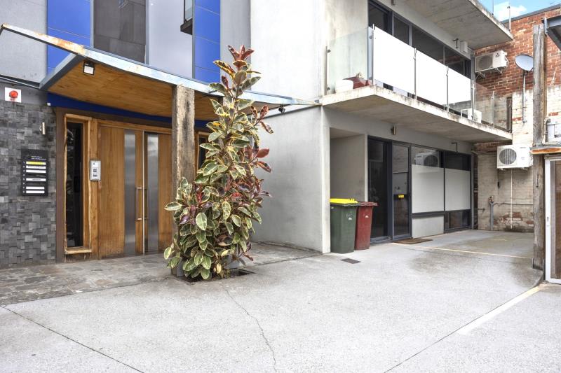 Click to view all images Suite/2/2 Kent Place South Melbourne VIC 3205 - Image 2