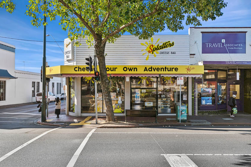 Click to view all images 168-170 Pakington Street Geelong West VIC 3218 - Image 1