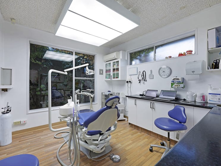 Click to view all images 19 Hurd Street Portland VIC 3305 - Image 3